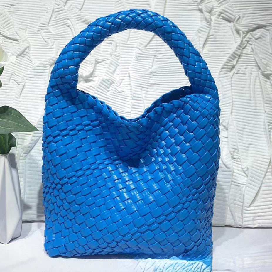 Core Medium Shoulder Bag