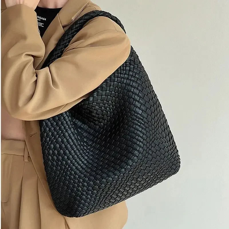 Core Medium Shoulder Bag